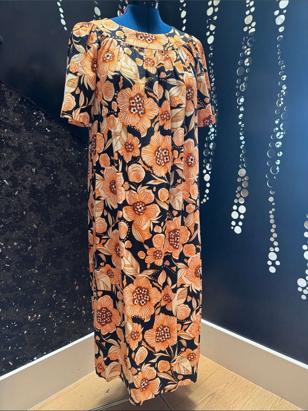 Vintage Black & Orange Floral Kaftan, Short Sleeve - One Size
